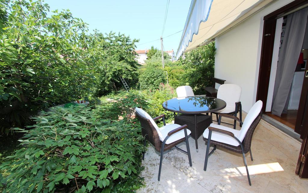 Apartments Apollonio Rovinj Exteriör bild