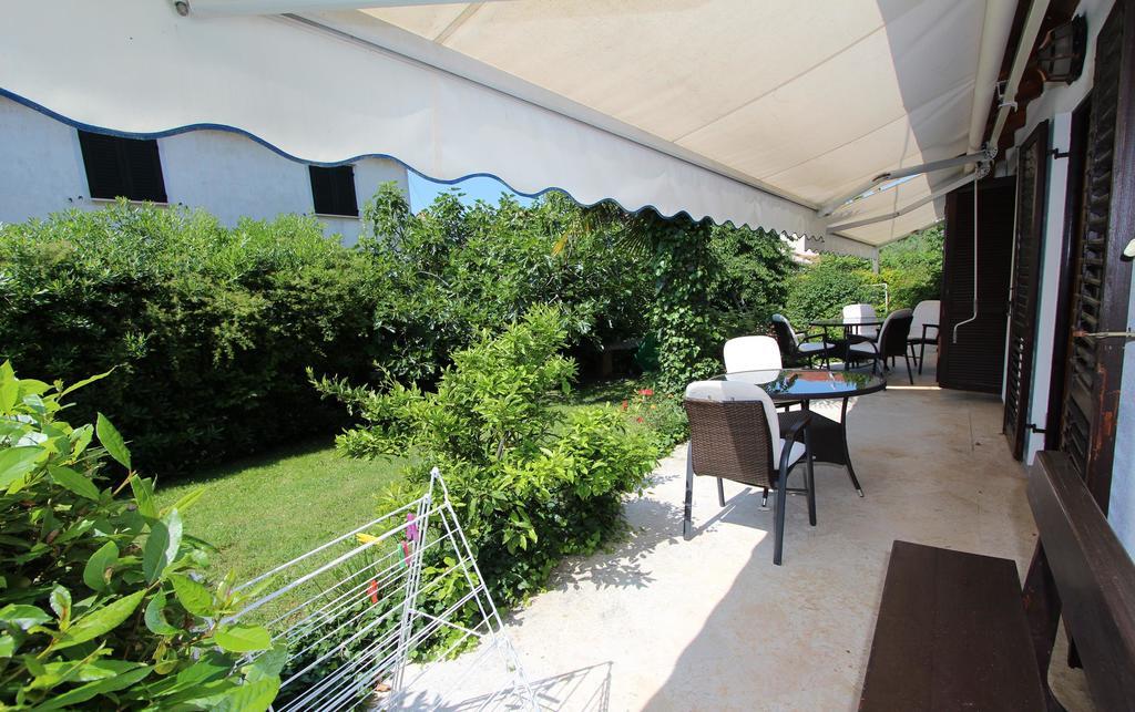 Apartments Apollonio Rovinj Exteriör bild